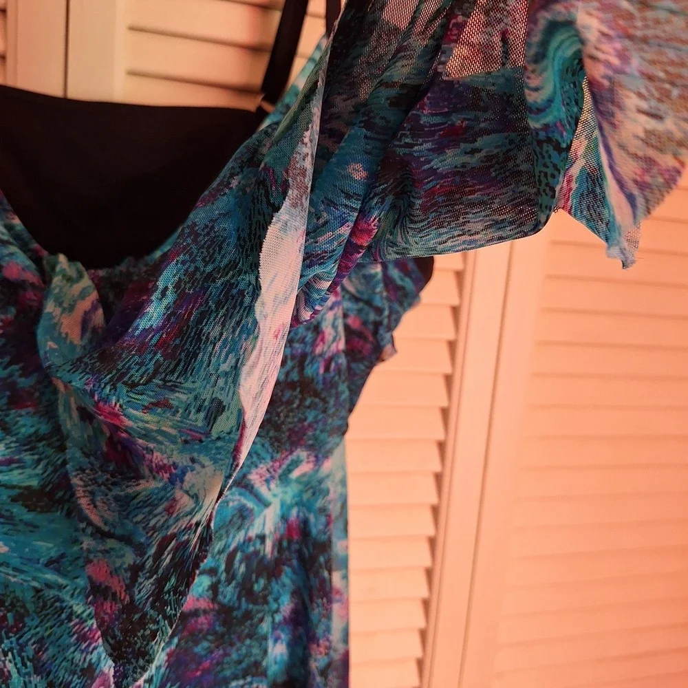 Mazu Swim Blue Sheer Print Tankini Womens 24W Padded Bust Adjustable Straps Knit